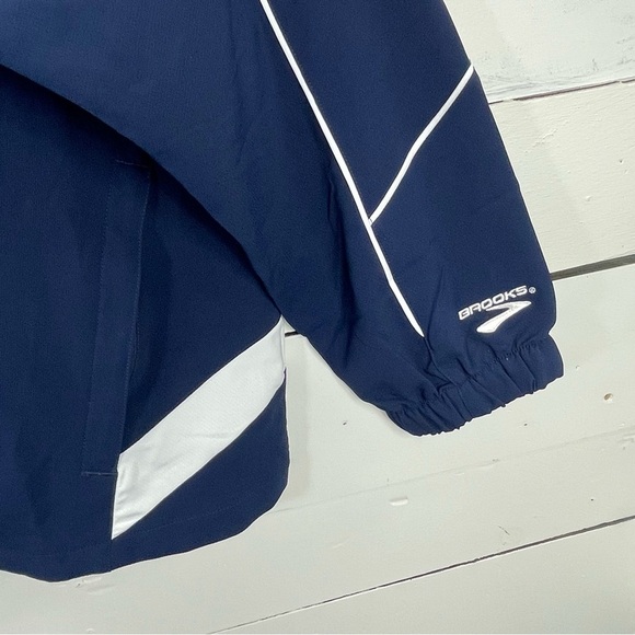 Brooks Running Windbreaker Jacket in Navy Size Large - Picture 3 of 6